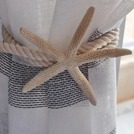 Dina Sea Star